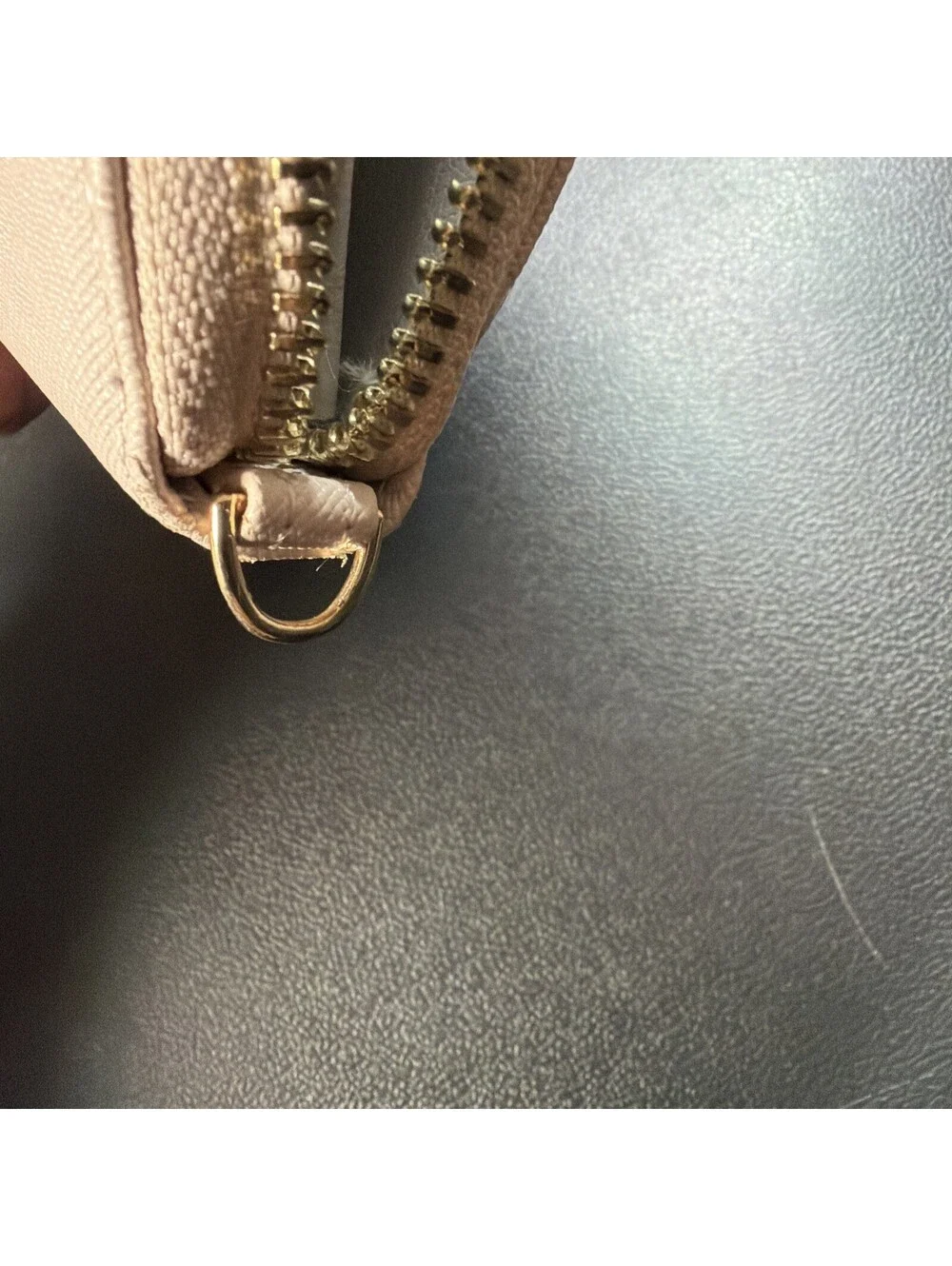 IDEAL OF SWEDEN White Zip Around Wallet Saffiano Style Gold Tone Hardware